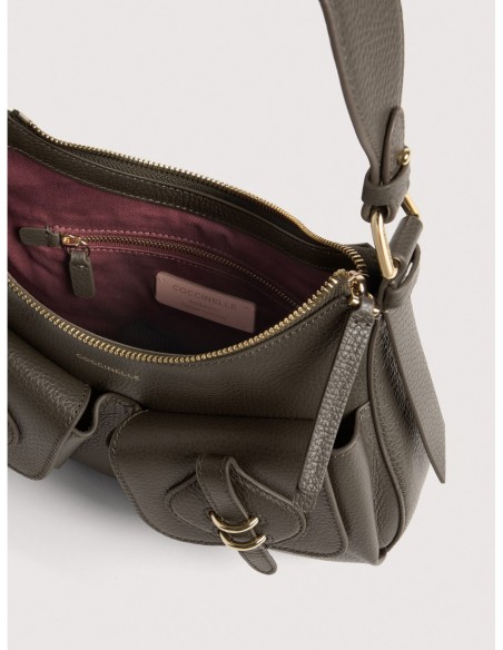 Borsa a spalla in pelle con grana Coccinelle Mavery Pocket Small – Fango - foto 3
