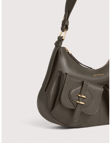 Borsa a spalla in pelle con grana Coccinelle Mavery Pocket Small – Fango - foto 4