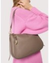 Borsa hobo in pelle con grana Coccinelle Nory Small – Warm Taupe