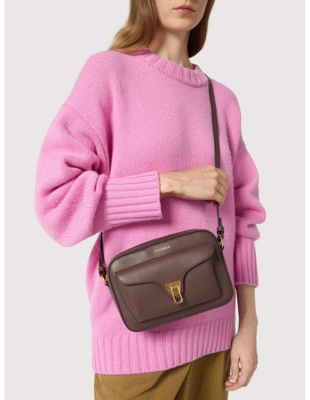 Camera bag in pelle con grana Coccinelle Beat Small – Berry - foto 5