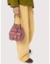 Borsa secchiello in pelle con grana Coccinelle Beat Generation Small – Winter Rose Borsa secchiello in pelle con grana Coccinelle Beat Generation Small – Winter Rose