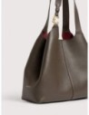 Borsa shopping in pelle con grana Coccinelle C-Easy Large – Fango Borsa shopping in pelle con grana Coccinelle C-Easy Large – Fango