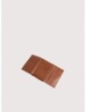 Portafoglio medio con patta in pelle con grana Coccinelle Metallic Medium – Cognac Portafoglio medio con patta in pelle con grana Coccinelle Metallic Medium – Cognac