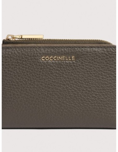 Portafoglio piccolo in pelle con grana Coccinelle Metallic Small – Fango - foto 3