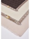 Stola monogram con fibbie decorative Liu Jo – Quarzo rosa Stola monogram con fibbie decorative Liu Jo – Quarzo rosa