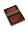 Porta passaporto in pelle The Bridge Life Style – Marrone/Oro Porta passaporto in pelle The Bridge Life Style – Marrone/Oro