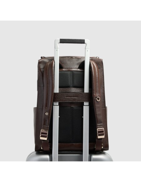 Zaino donna porta pc 15.6 Piquadro Patricia – Marrone - foto 3