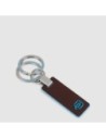 Portachiavi uomo a due anelli Piquadro Blue Square – Mogano Portachiavi uomo a due anelli Piquadro Blue Square – Mogano