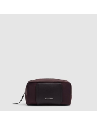 Beauty case piccolo in tessuto riciclato Piquadro Lyra – Bordeaux scuro - foto 1