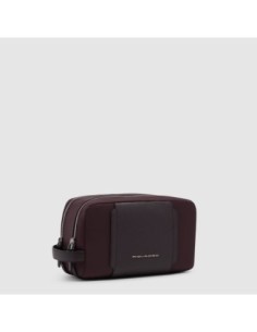 Beauty case in tessuto riciclato Piquadro Lyra – Bordeaux scuro - foto 1 2