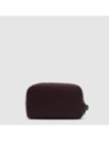 Beauty case in tessuto riciclato Piquadro Lyra – Bordeaux scuro Beauty case in tessuto riciclato Piquadro Lyra – Bordeaux scuro