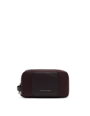 Beauty case in tessuto riciclato Piquadro Lyra – Bordeaux scuro - foto 6
