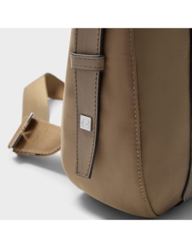 Borsa tracolla donna porta iPad mini in tessuto riciclato Piquadro Lyra – Marrone - foto 5