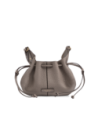 Borsa a tracolla con coulisse in pelle martellata The Bridge Martina – Greige/Oro