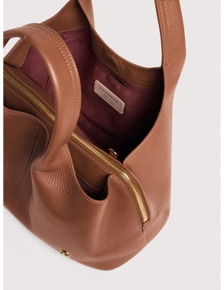 Borsa a mano in pelle con grana Coccinelle Nell Medium – Cognac - foto 3