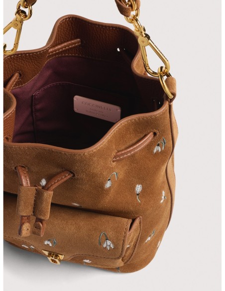 Borsa secchiello in camoscio ricamato Coccinelle Beat Generation Small – Cognac - foto 3