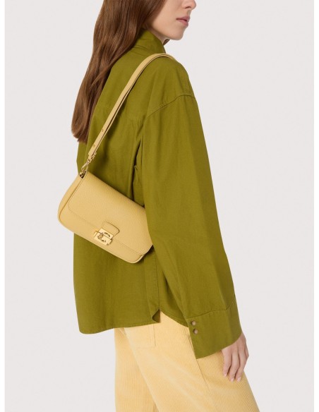 Minibag in pelle con grana Coccinelle C-Me Lock Mini – Honey - foto 5